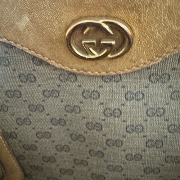 Authentic Gucci Vintage 👜👑 - Picture 14 of 14